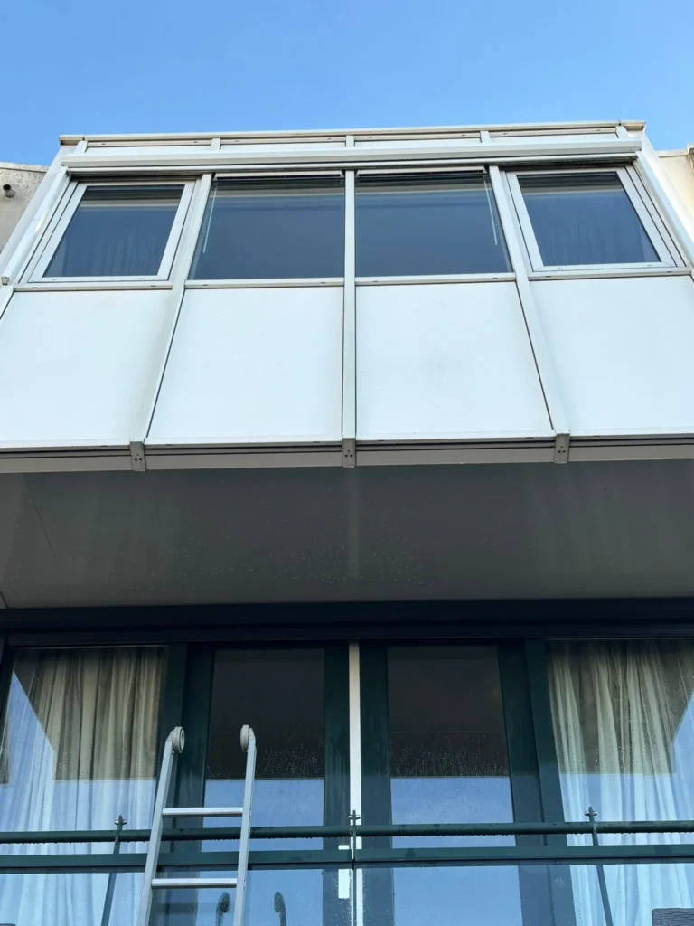 Trespa reiniging Keinsmerwiel Heerhugowaard na osmosewater reiniging Kings Cleaning